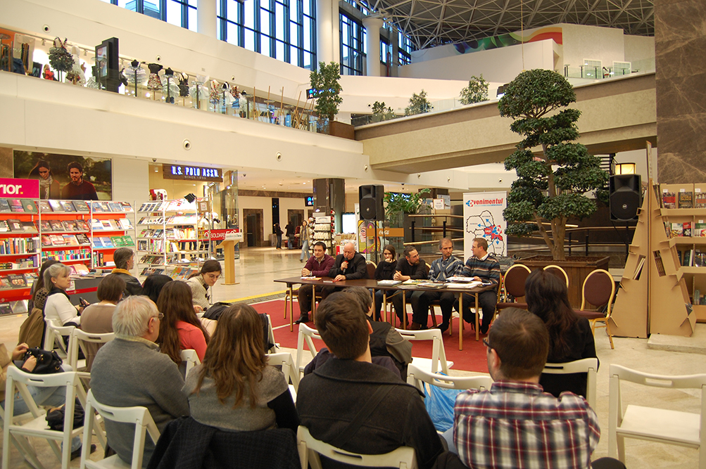 Dezbatere la LIBREX cu tema „Cartea românească pentru copii. Autori şi ilustratori“