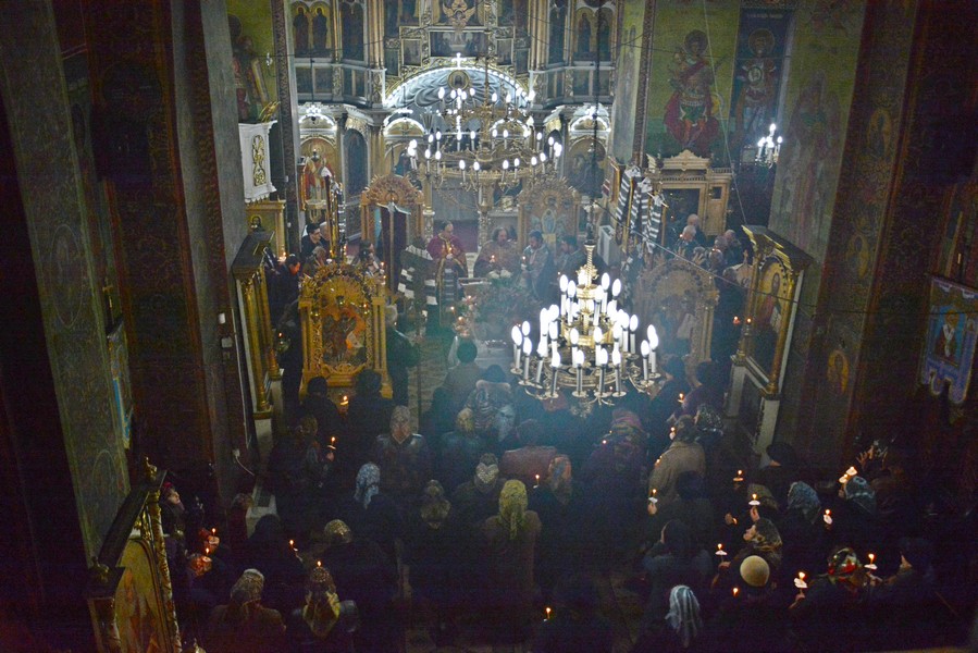 Rugăciuni pentru părintele protopop Teodor Moroşan