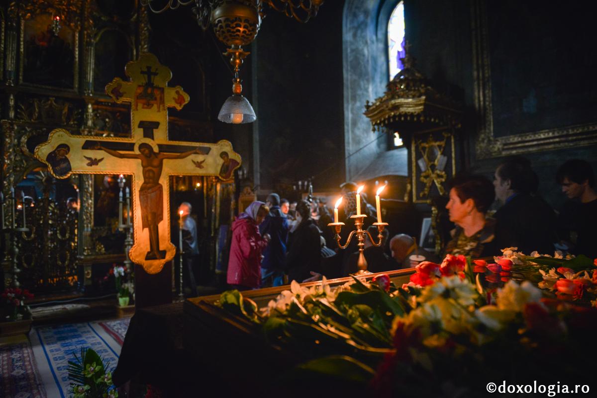 Nume mai presus de orice alt nume în istoria pământească sau în Cer