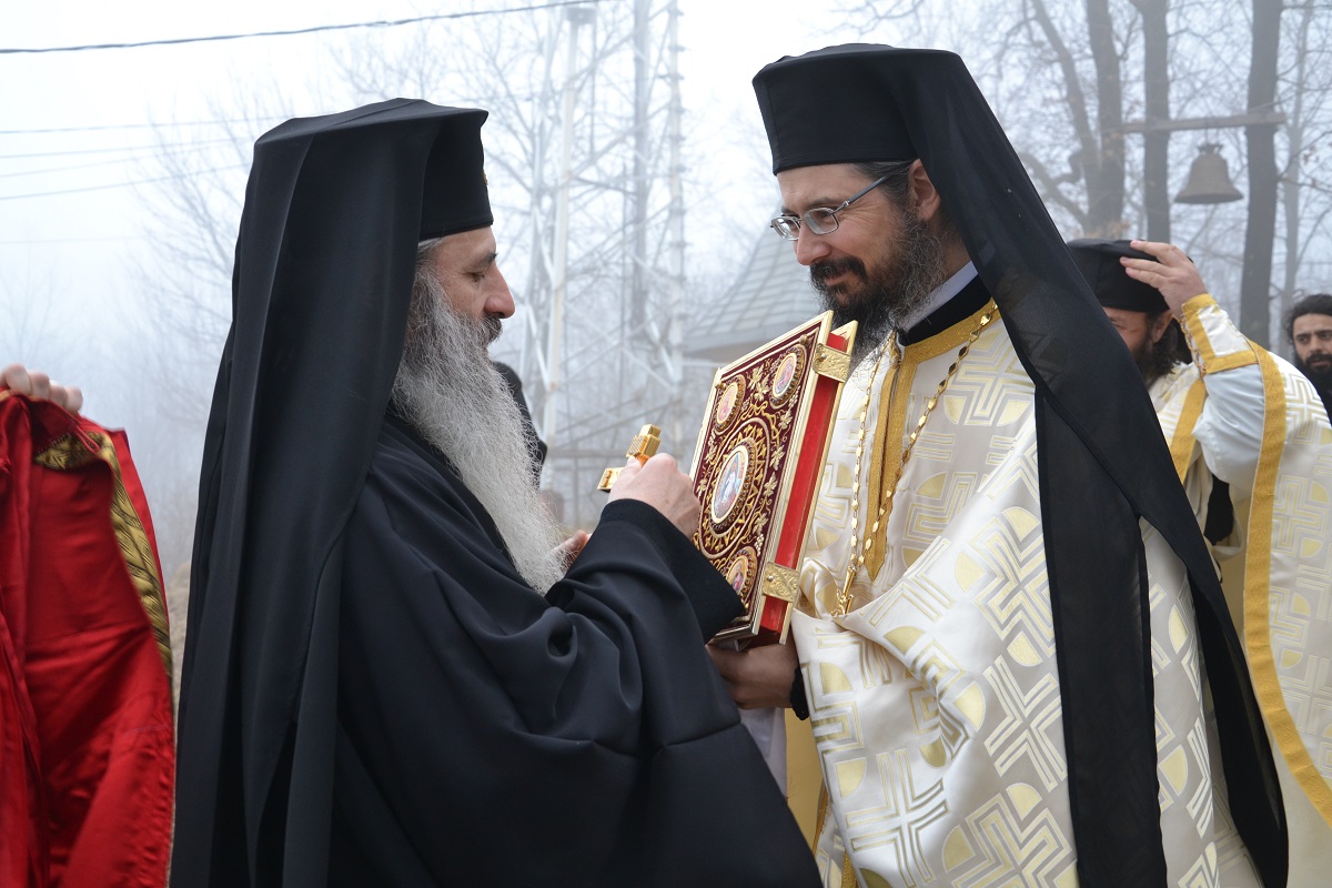 Hirotesie întru arhimandrit și hirotonie întru preot, la Mănăstirea Sângeap-Basaraba