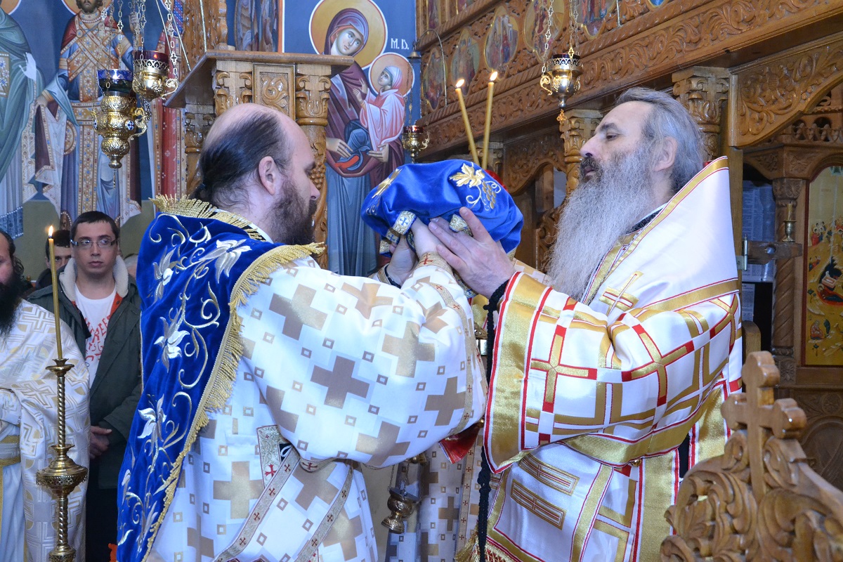 Hirotesie întru arhimandrit și hirotonie întru preot, la Mănăstirea Sângeap-Basaraba