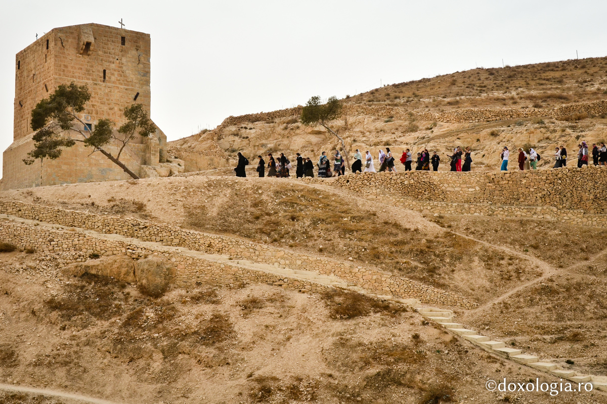 Orice nevoinţă pe care o întreprinzi să o faci în ascuns