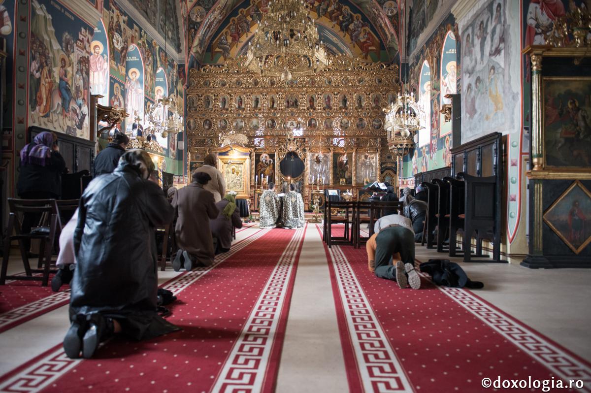 Foto: Oana Nechifor Biserica lui Hristos sunt Oamenii!
