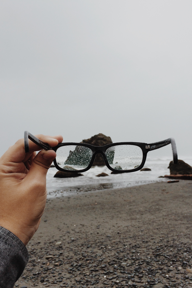 Lucrare duhovnicească cu lupa