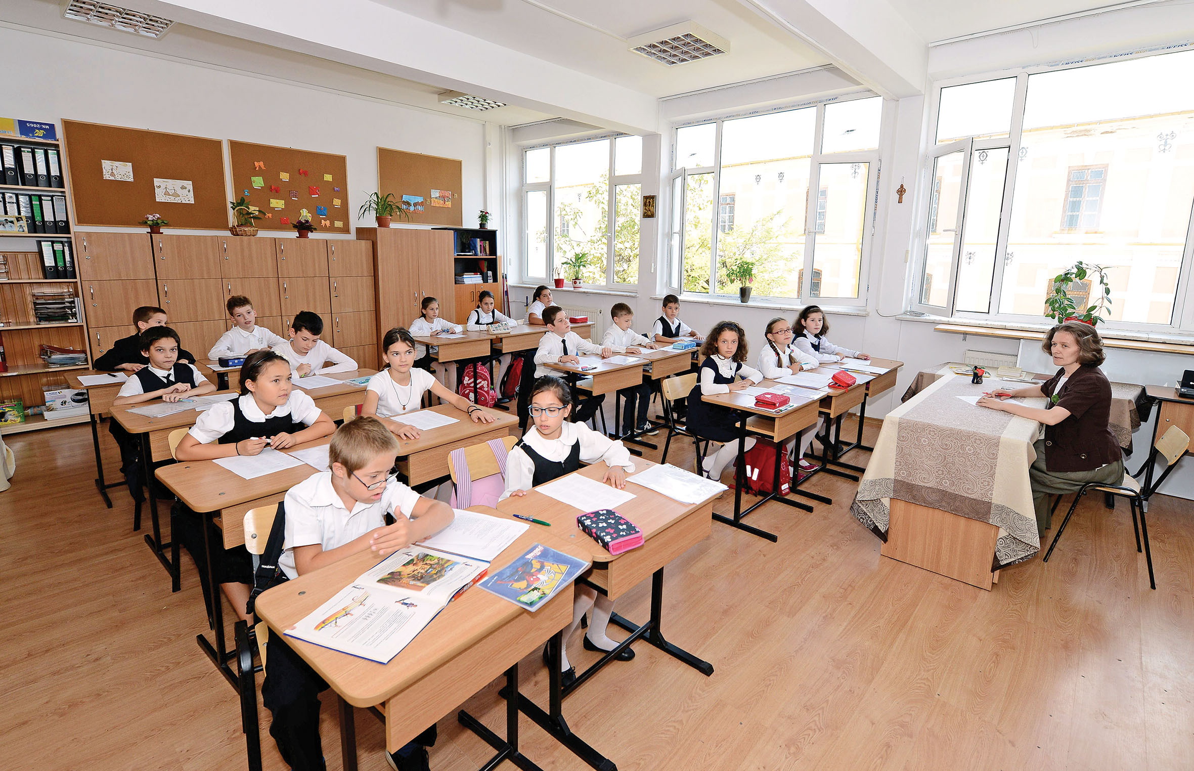 Judeţele Moldovei, cu peste 90% elevi înscrişi la ora de religie