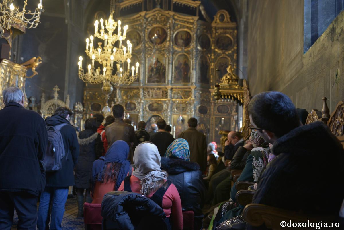 E de ajuns rugăciu­nea pe care o facem acasă?