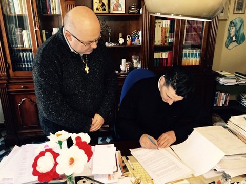 Semnarea Acordului de Comodat pentru biserica „Sf. Ap. Andrei”, filia Parohiei „Sf. Sp. Petru si Pavel” din ASTI