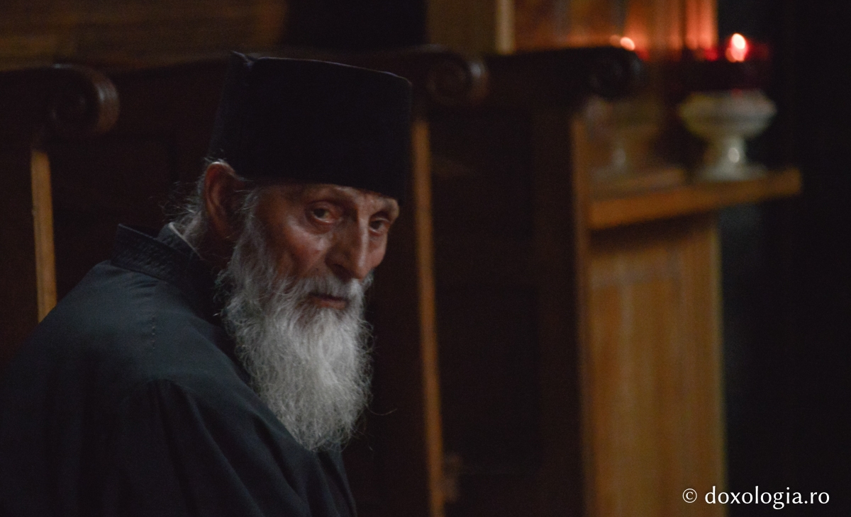 Slava lui Dumnezeu stă ascunsă în smerenie