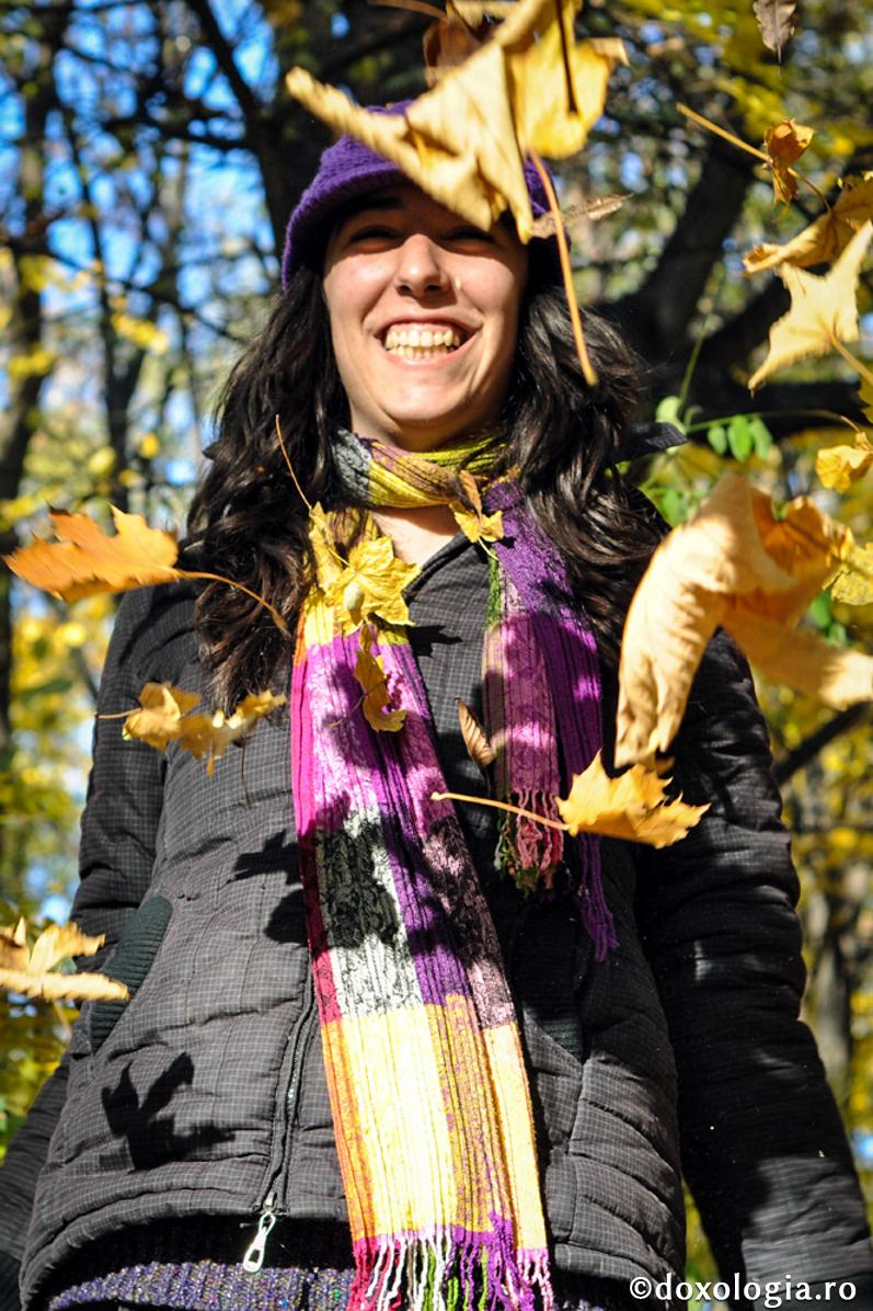 Dacă un om este o fire veselă, trebuie să-şi înfrâneze râsul?