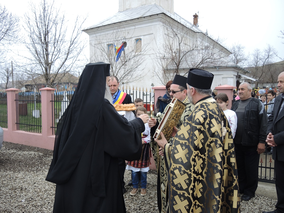 Vizite ale Înaltpreasfințitului Teofan în Protopopiatul Iași 1