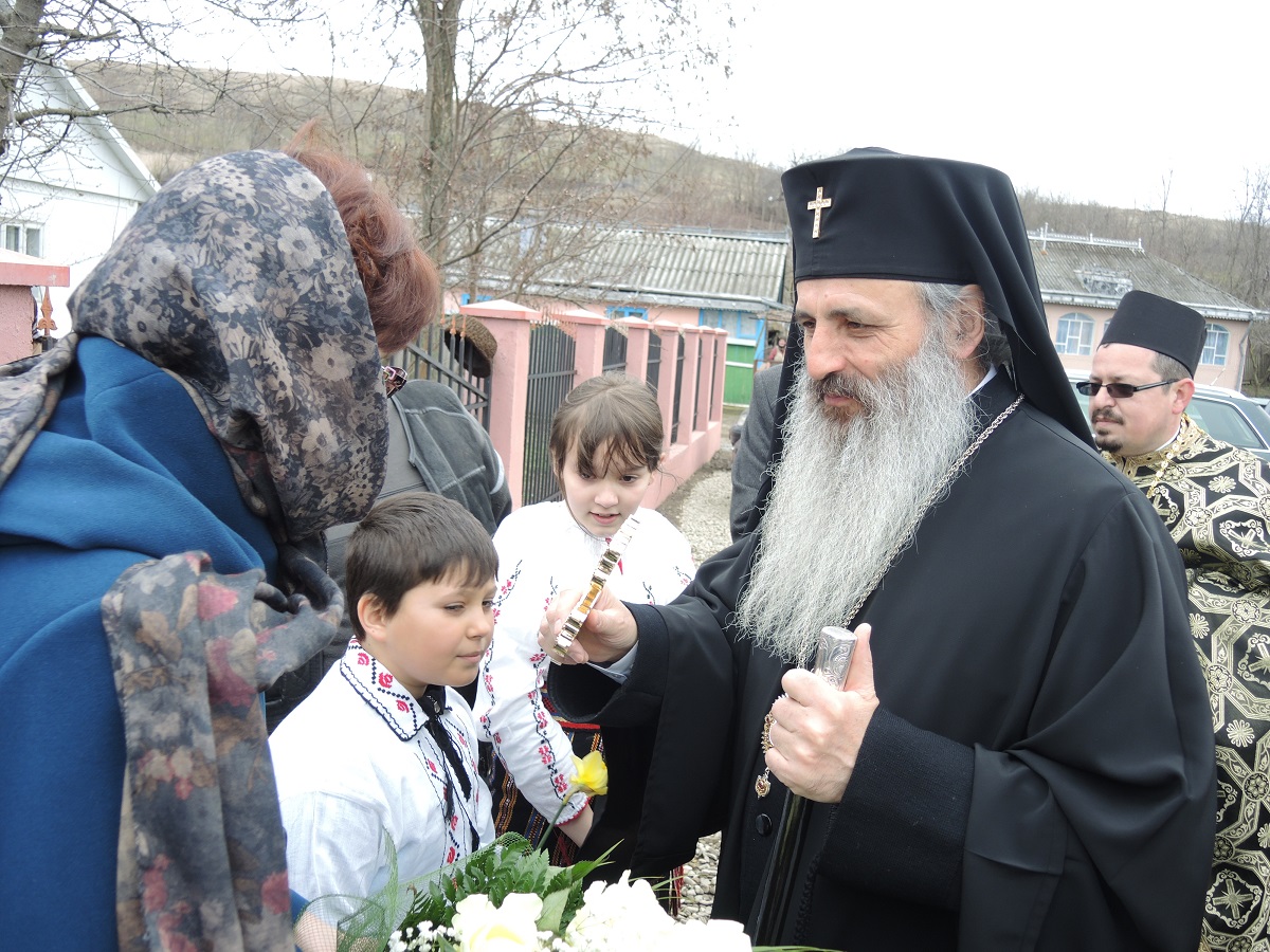 Vizite ale Înaltpreasfințitului Teofan în Protopopiatul Iași 1