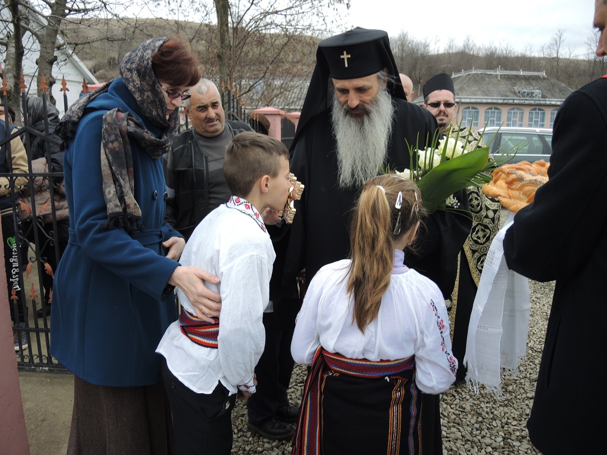 Vizite ale Înaltpreasfințitului Teofan în Protopopiatul Iași 1