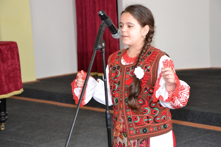 Festival de poezie în grai bănăţean la Centrul eparhial din Caransebeș