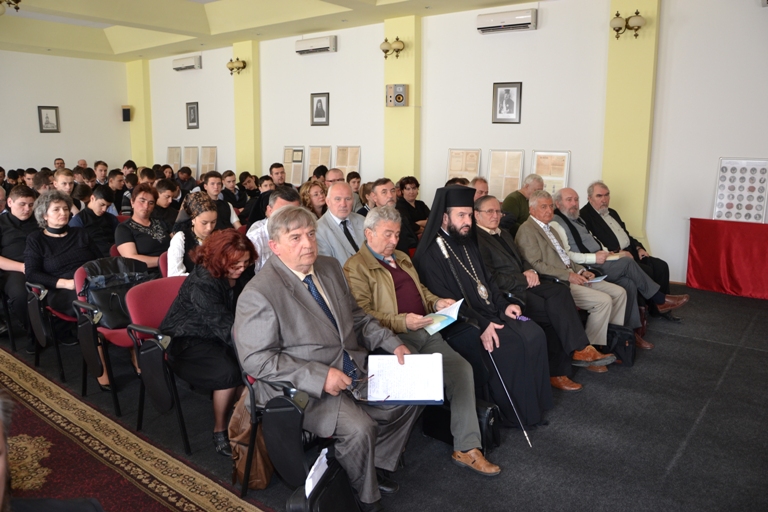 Festival de poezie în grai bănăţean la Centrul eparhial din Caransebeș