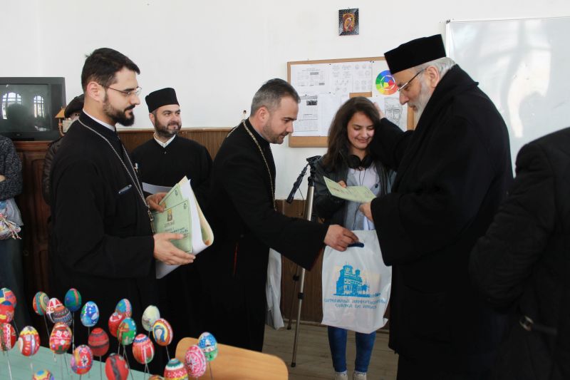 Concursul de încondeiat ouă „Bucuria Învierii” la Curtea de Argeș