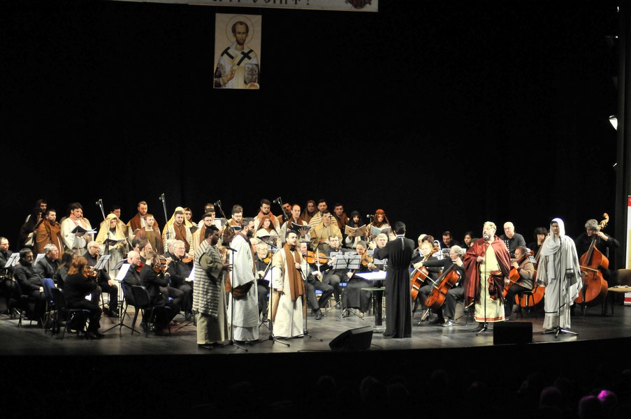 Concert pascal memorabil, la Bacău