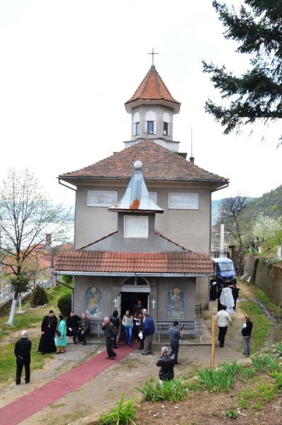 Parohia orșoveană Tufări are un nou preot paroh