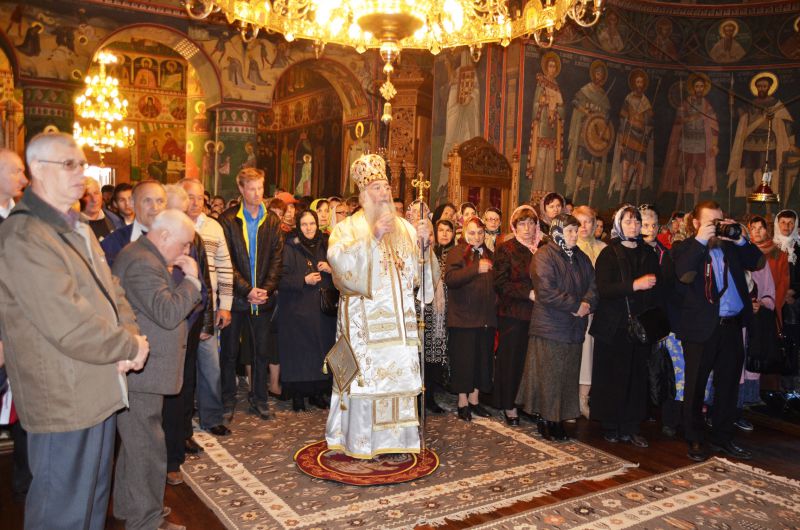 Praznicul Izvorului Tămăduirii la mănăstirea Lainici