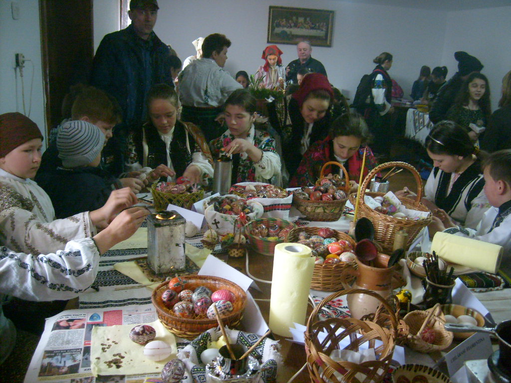 Meșteșugul încondeierii ouălor se păstrează și la Rogojești