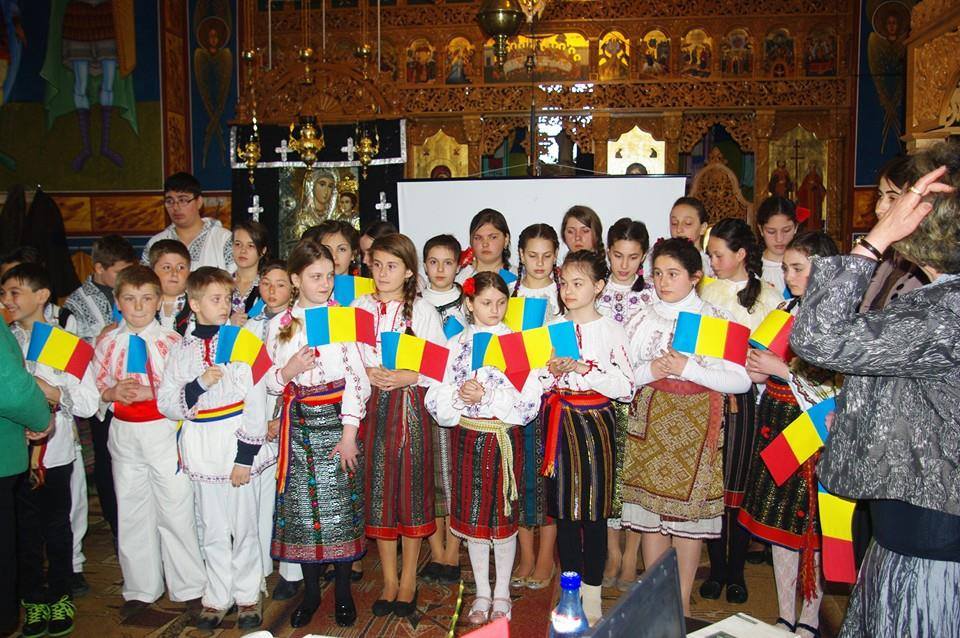 Ample manifestări dedicate scriitorului Constantin Virgil Gheorghiu, în localitatea natală Petricani