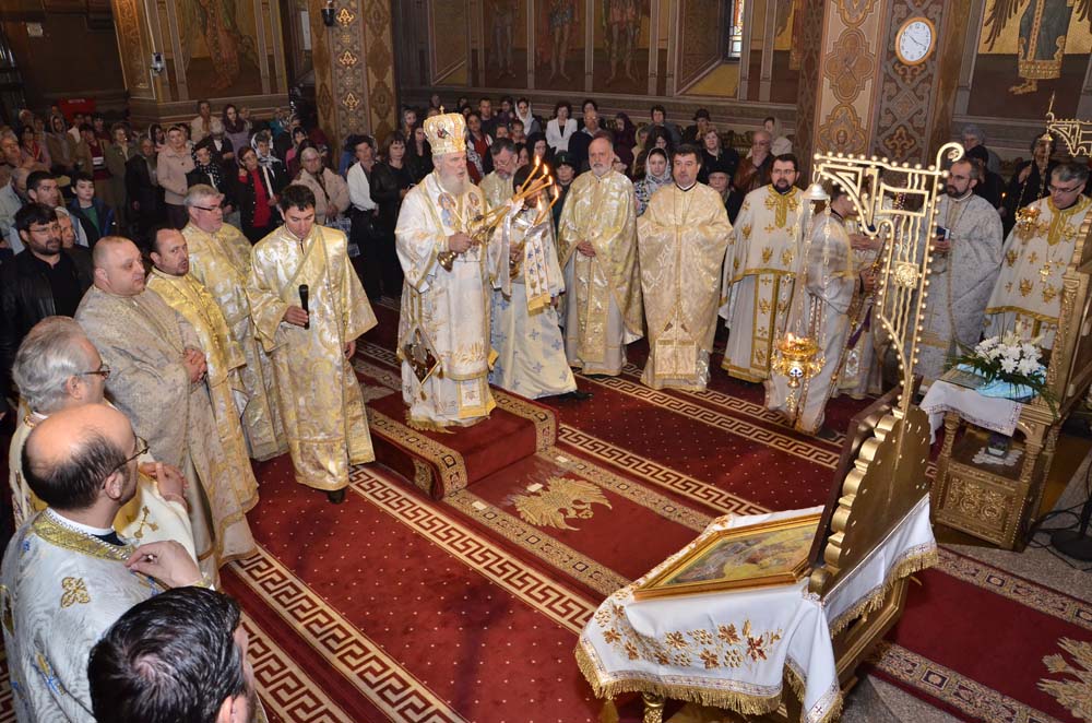 Sărbătoarea Izvorul  Tămăduirii la Catedrala din Târgoviște