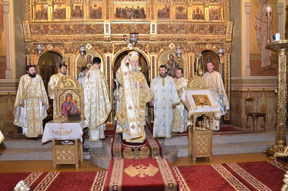 Duminica Tomii la Catedrala din Târgoviște