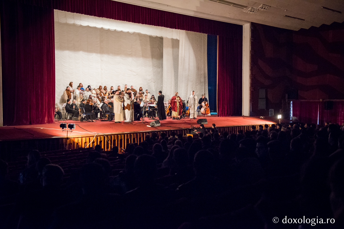 Spectacolul muzical-sacru „În vremea aceea...” pe scena ieșeană