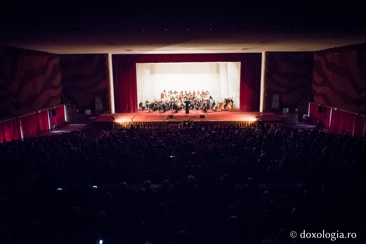 Spectacolul muzical-sacru „În vremea aceea...” pe scena ieșeană