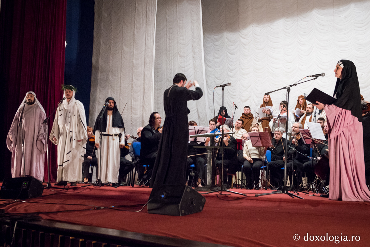 Spectacolul muzical-sacru „În vremea aceea...” pe scena ieșeană