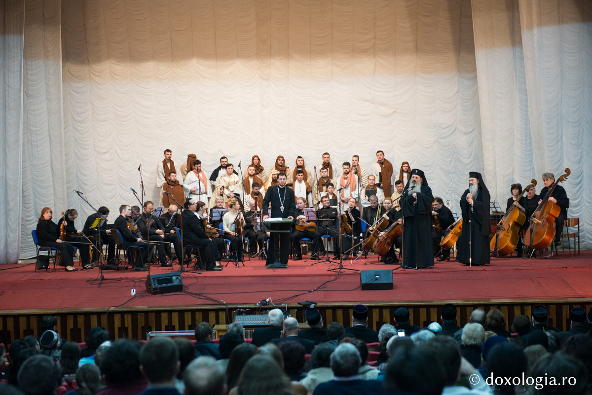 Spectacolul muzical-sacru „În vremea aceea...” pe scena ieșeană