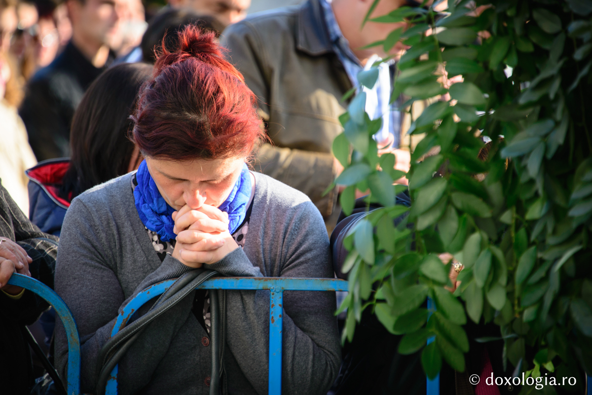 „Iartă-ne Doamne, greșelile noastre, că și noi iertăm greșiților noștri”