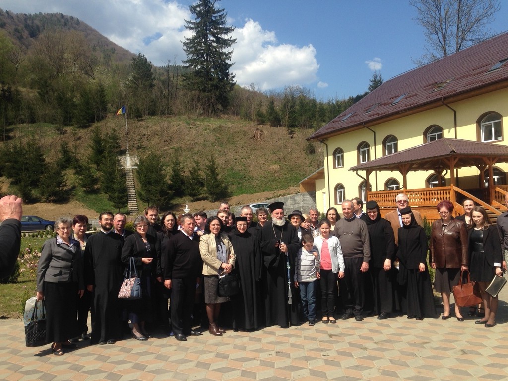 Prezență arhierească pe Valea Oituzului