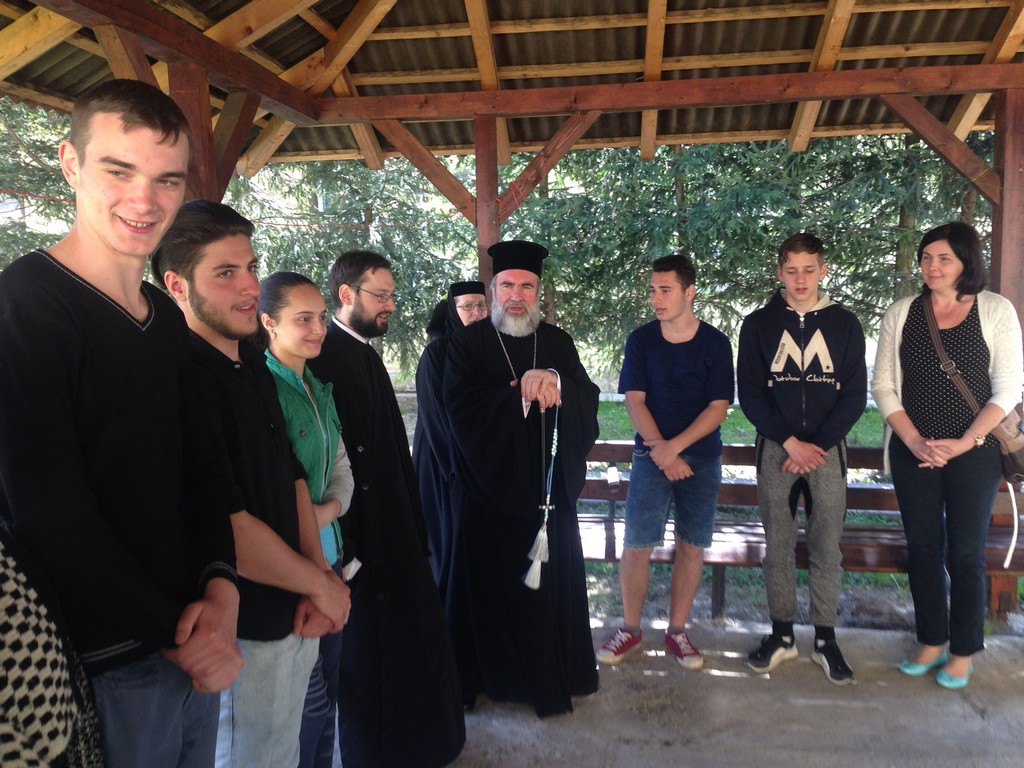 Prezență arhierească pe Valea Oituzului