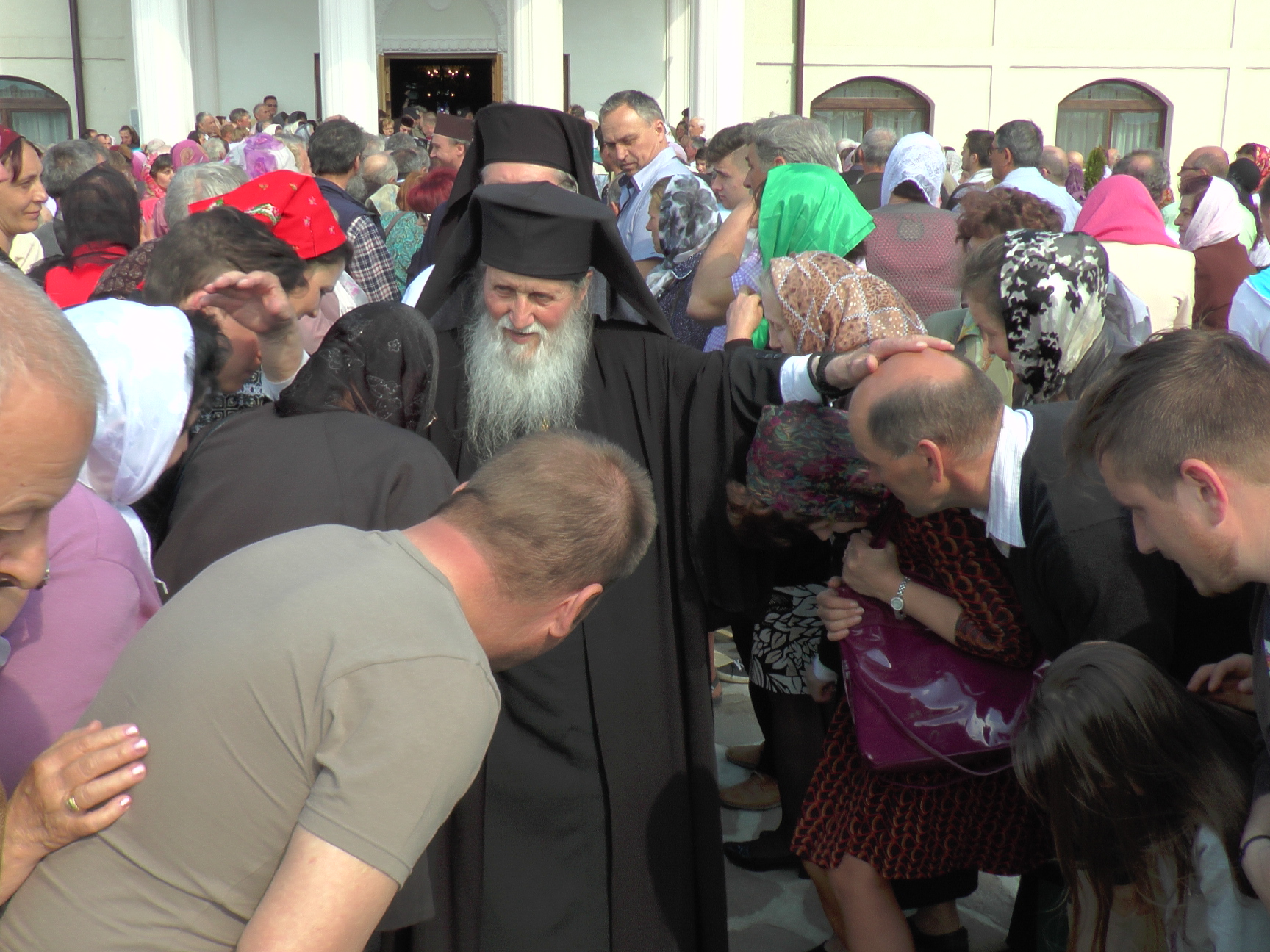 Slujiri arhierești la Rădăuți