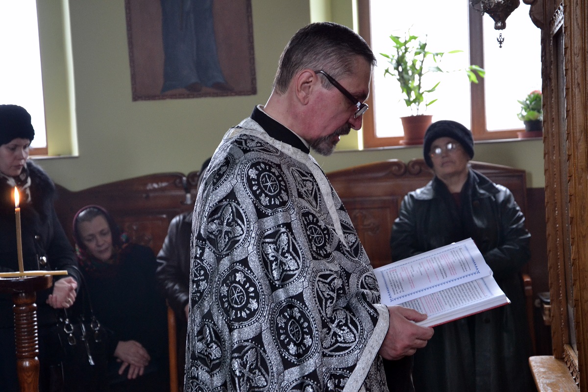 Liturghie arhierească în Parohia „Sfinţii Împăraţi Constantin şi Elena“ - Eternitatea