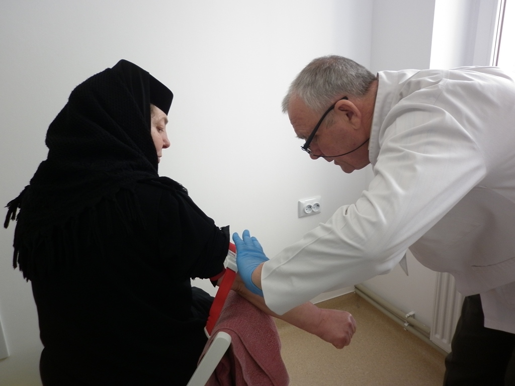 Caravana Medicală de la Miclăuşeni