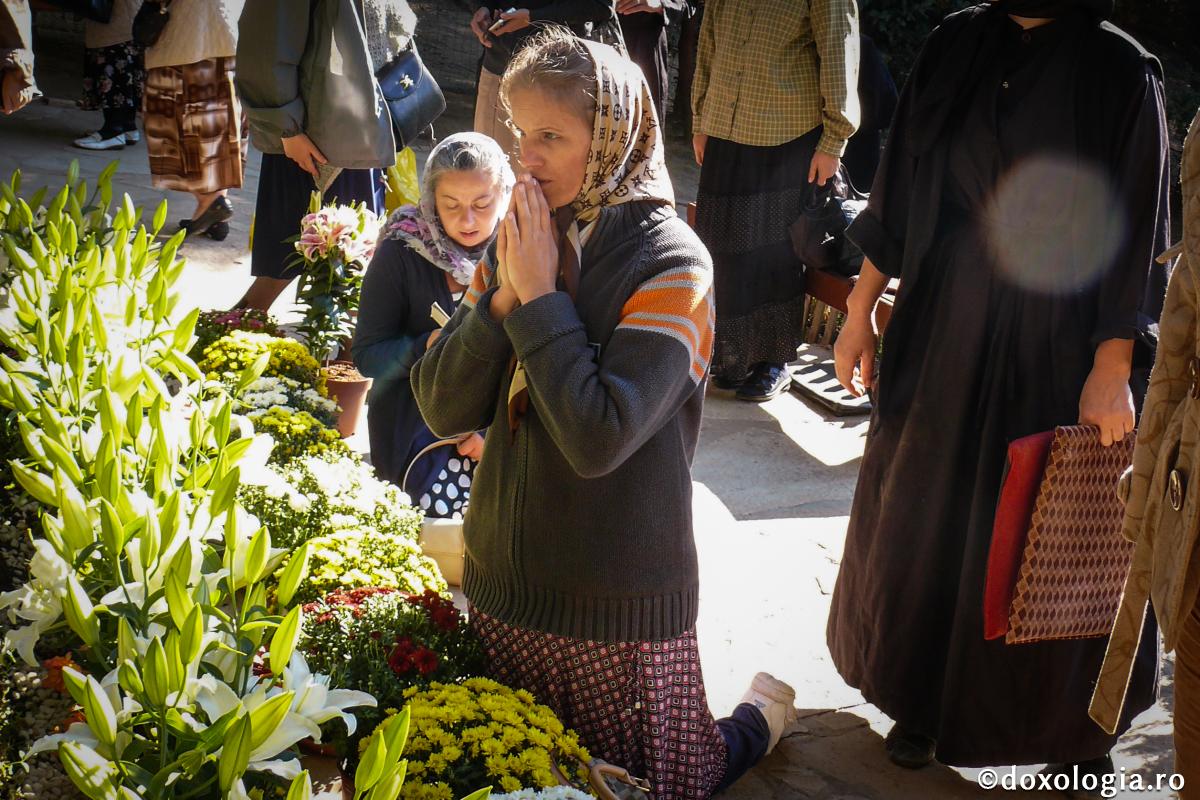 Rugăciunea e deschidere iubitoare desăvârşită pentru Cuvântul şi totodată răspuns disponibil dat Acestuia