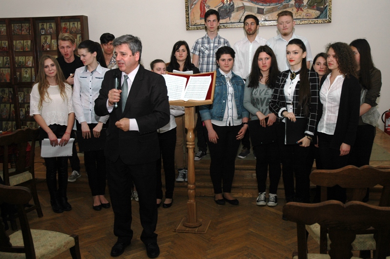 Seară catehetică dedicată cinstirii sfintelor moaşte