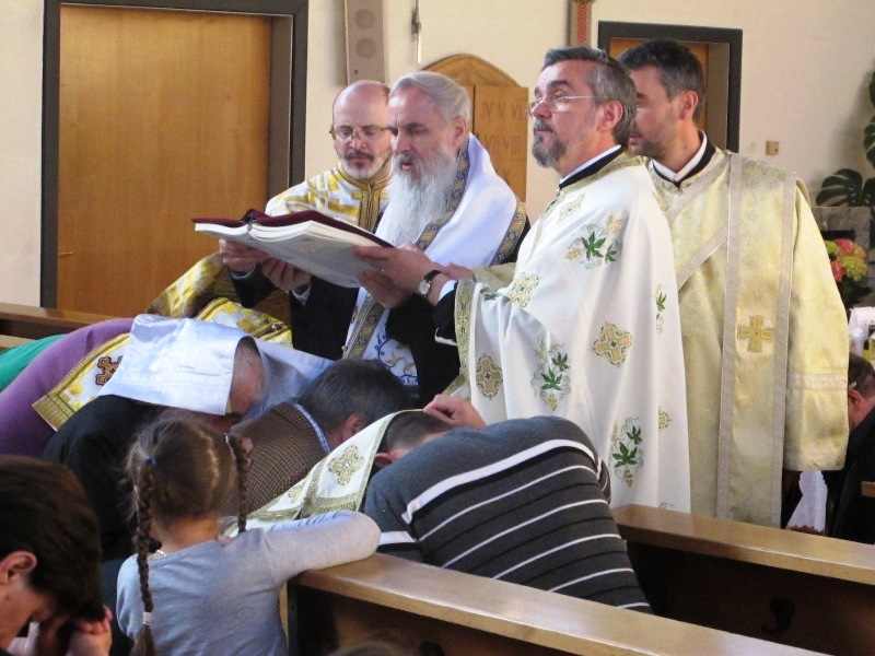 Slujire arhierească la Viena şi hirotonie întru preot pentru noua parohie din St. Pölten, Austria