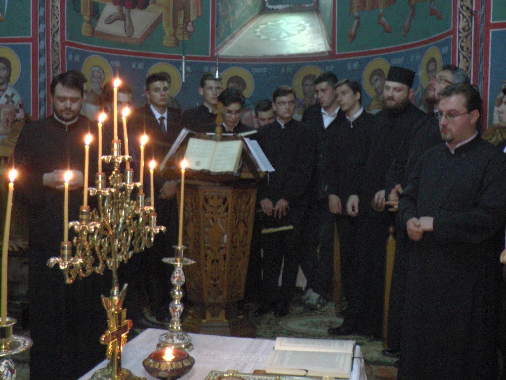 Momente de emoție pentru absolvenții Seminarului Teologic din Suceava