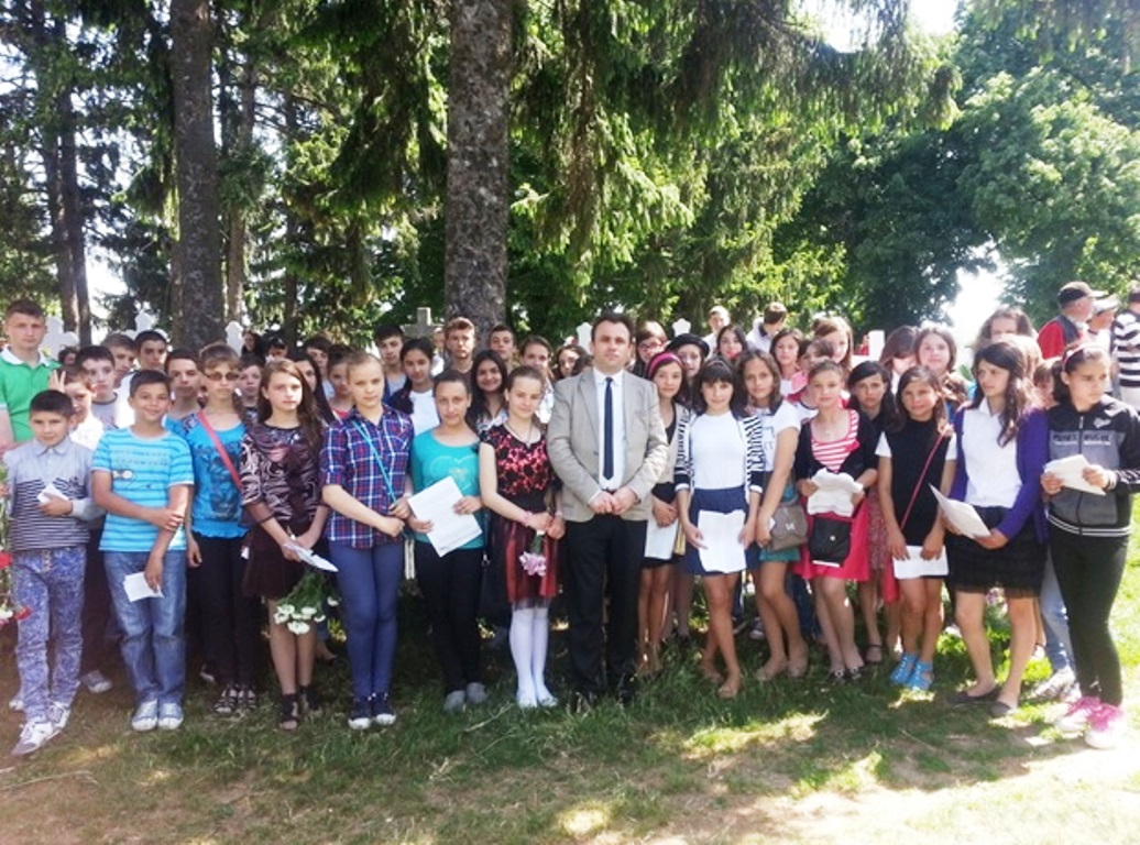 Ziua Eroilor, marcată în Parohia Muncelu de Sus