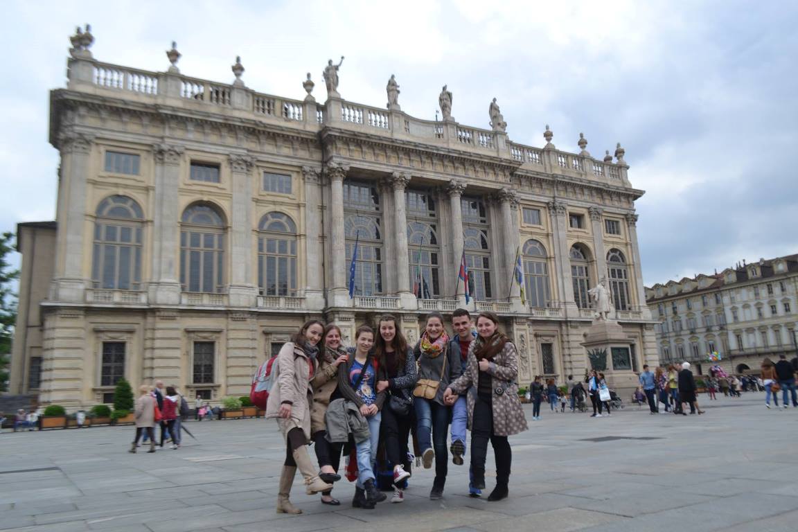 Cutreierând prin Occident