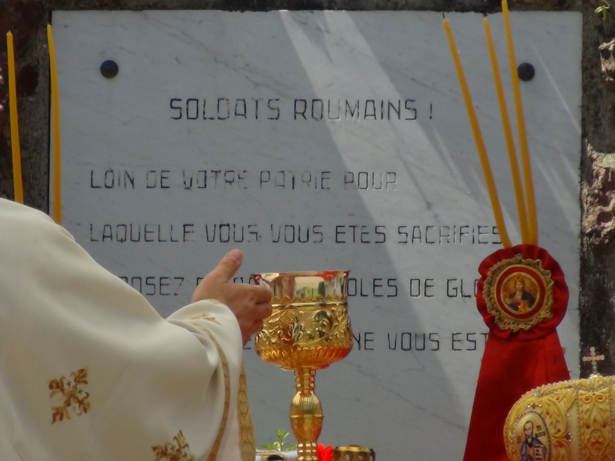 Părintele Iorgulescu: „În pofida dificultăților, românii din Strasbourg au ştiut să rămână uniţi”