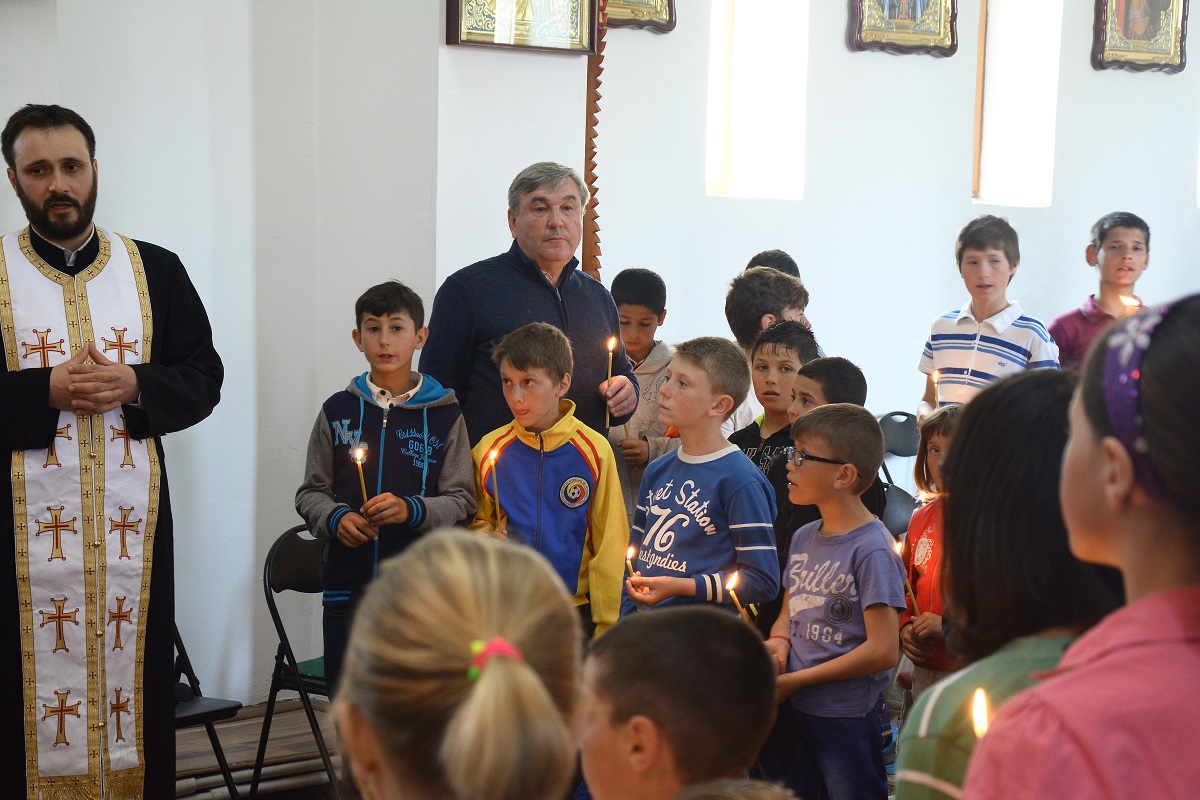Proiect misionar-catehetic organizat de membrii Colegiului Sfântul Nicolae
