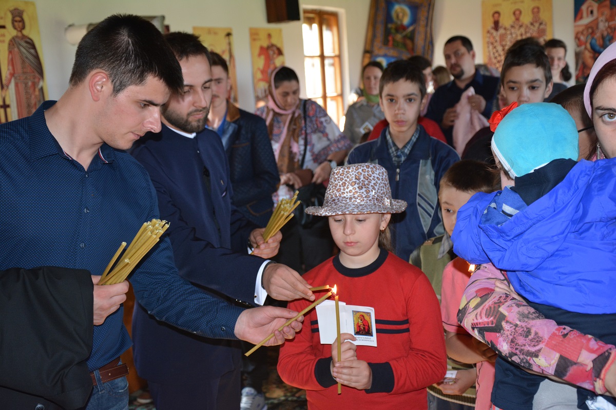 Proiect misionar-catehetic organizat de membrii Colegiului Sfântul Nicolae