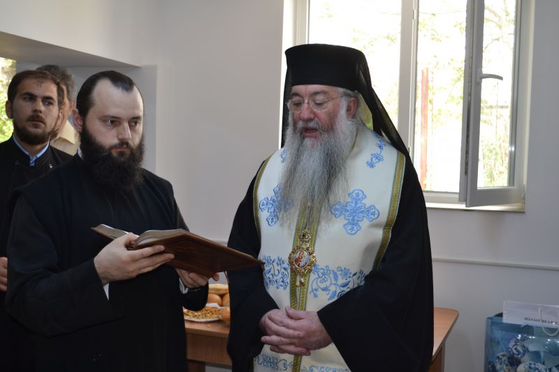 La Turnu Severin a fost inaugurat un atelier de lucru pentru nevăzători