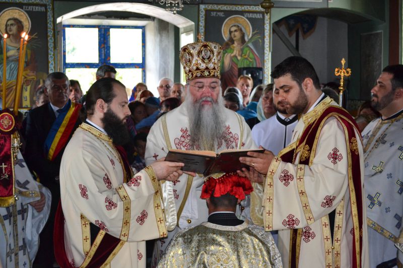 Un nou preot paroh pentru credincioșii parohiei Burila Mare