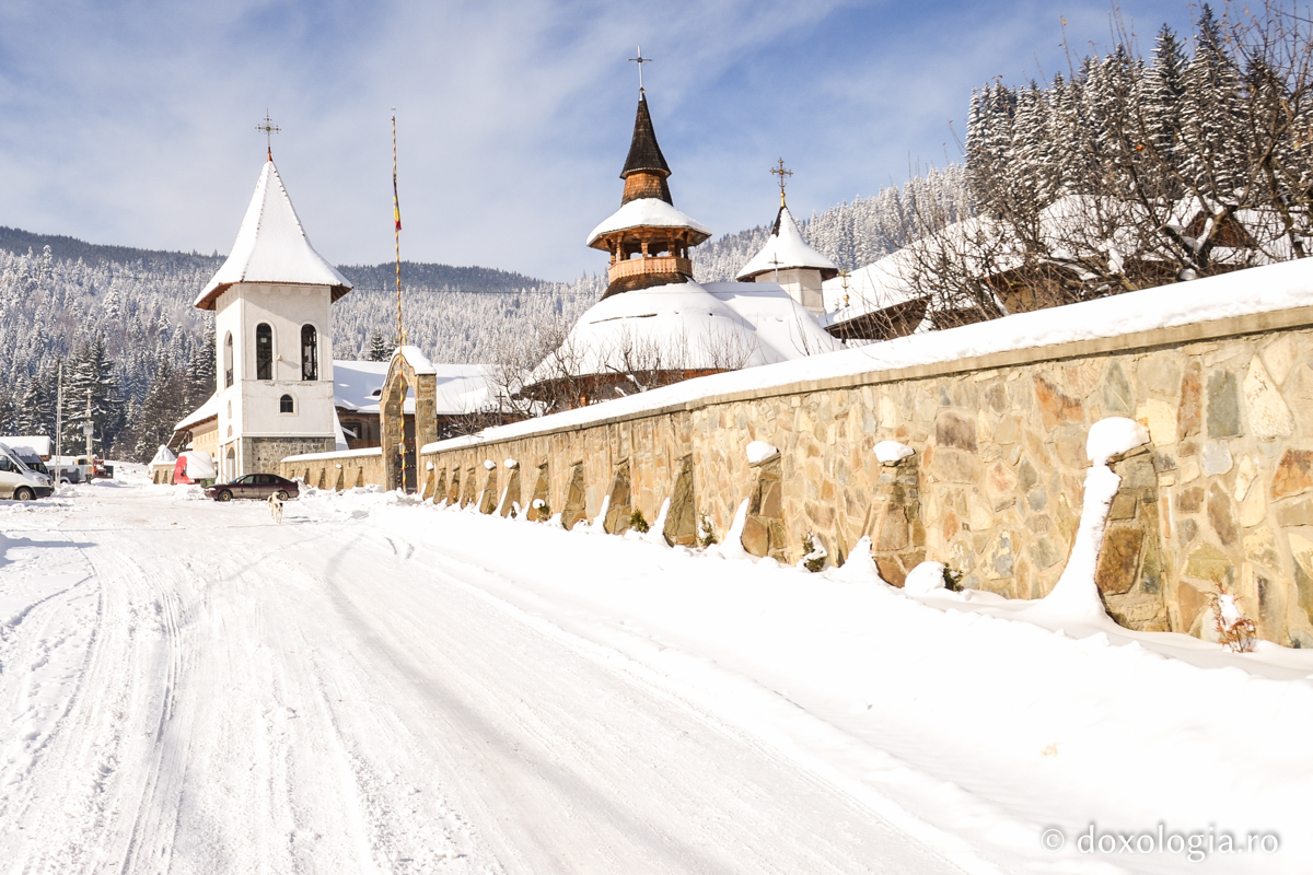 Adâncul farmec al zilelor de Crăciun
