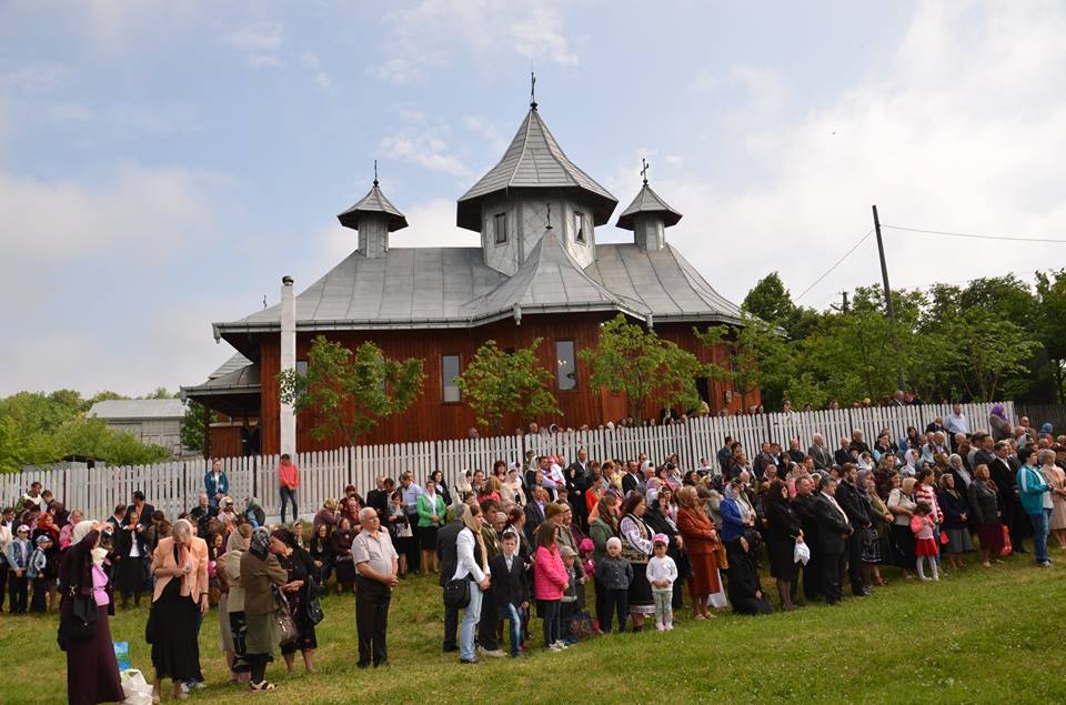 Poartă către cer în Parohia Poiana, Protopopiatul Dorohoi