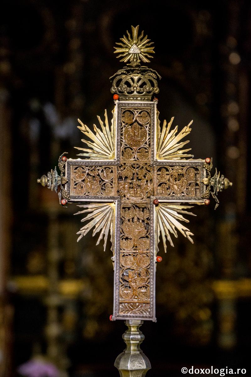 „Căci iată a venit prin Cruce bucurie la toată lumea”
